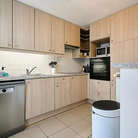 Eau Zee - Private Terrace - 100m Apartment